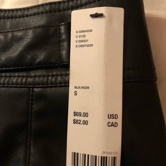 skirt - Picture 2 of 3